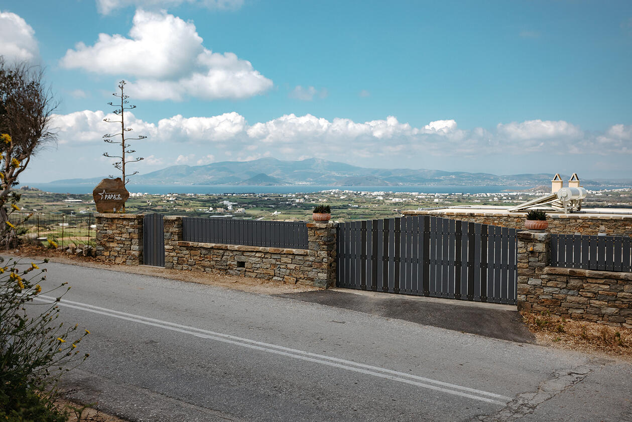 Main Gate to Parking